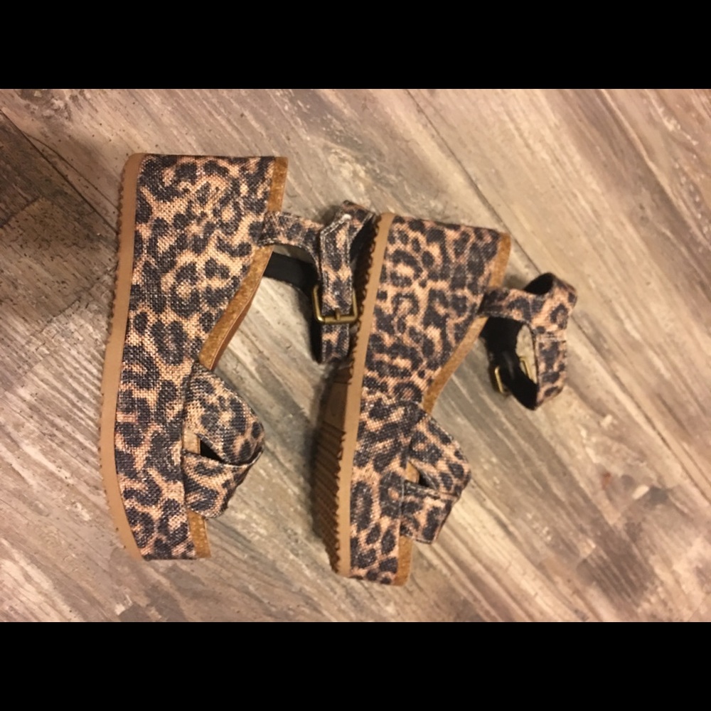 Mad Love  Leopard platforms - Picture 2 of 7